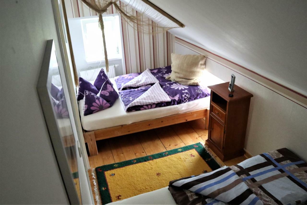 Altes Gaertnerhaus Apartment Lubben Bagian luar foto